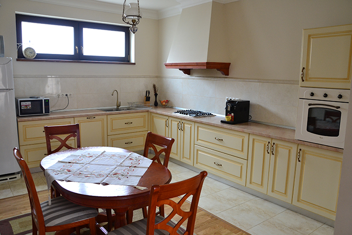 Buc.1a bucataria-rain-drop