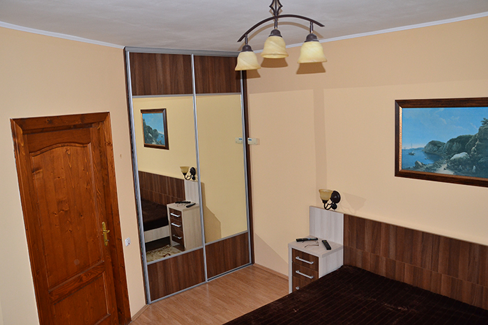 Dorm.2a dormitorul-brown